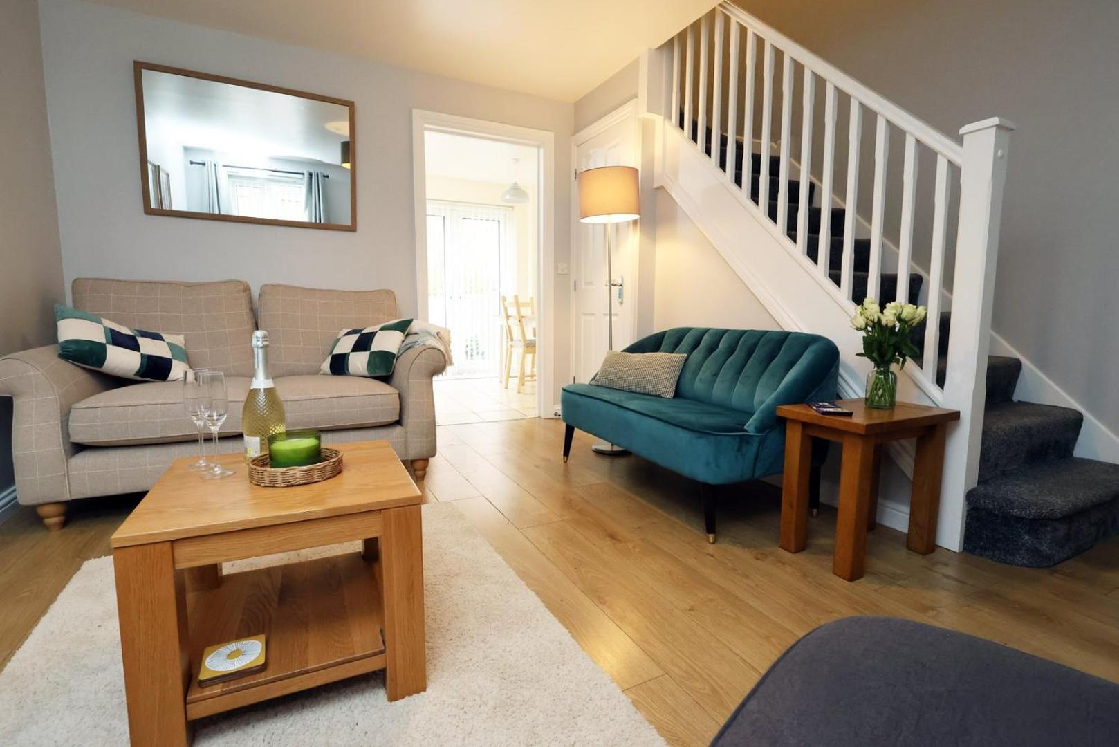 Relaxing 2-Bed Coastal Escape In Port Talbot Exterior foto