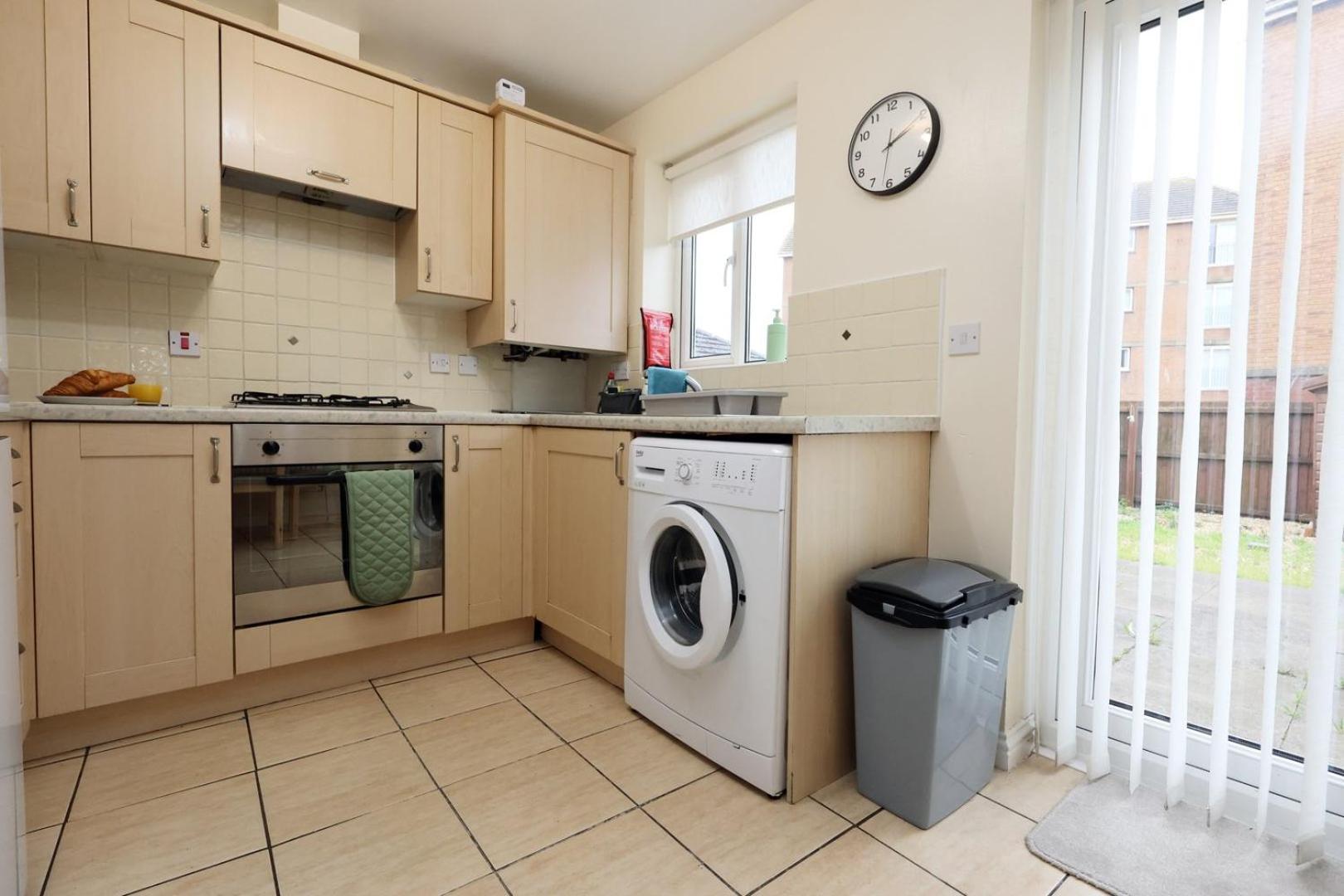 Relaxing 2-Bed Coastal Escape In Port Talbot Exterior foto