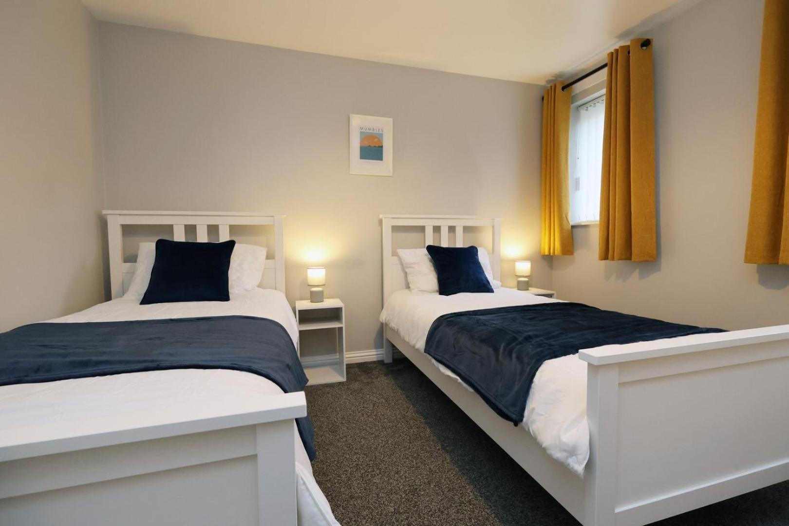Relaxing 2-Bed Coastal Escape In Port Talbot Exterior foto